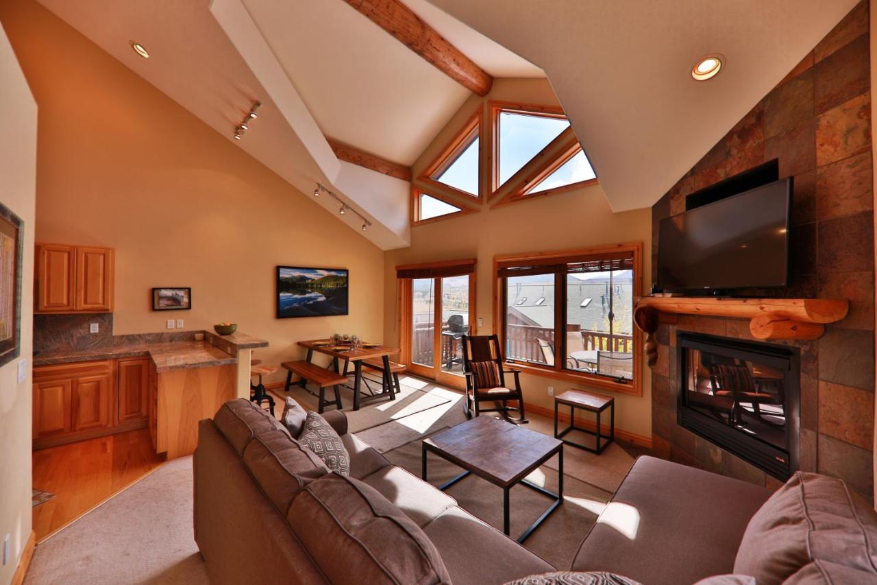 Spruce Ridge 706D Fraser Exterior foto